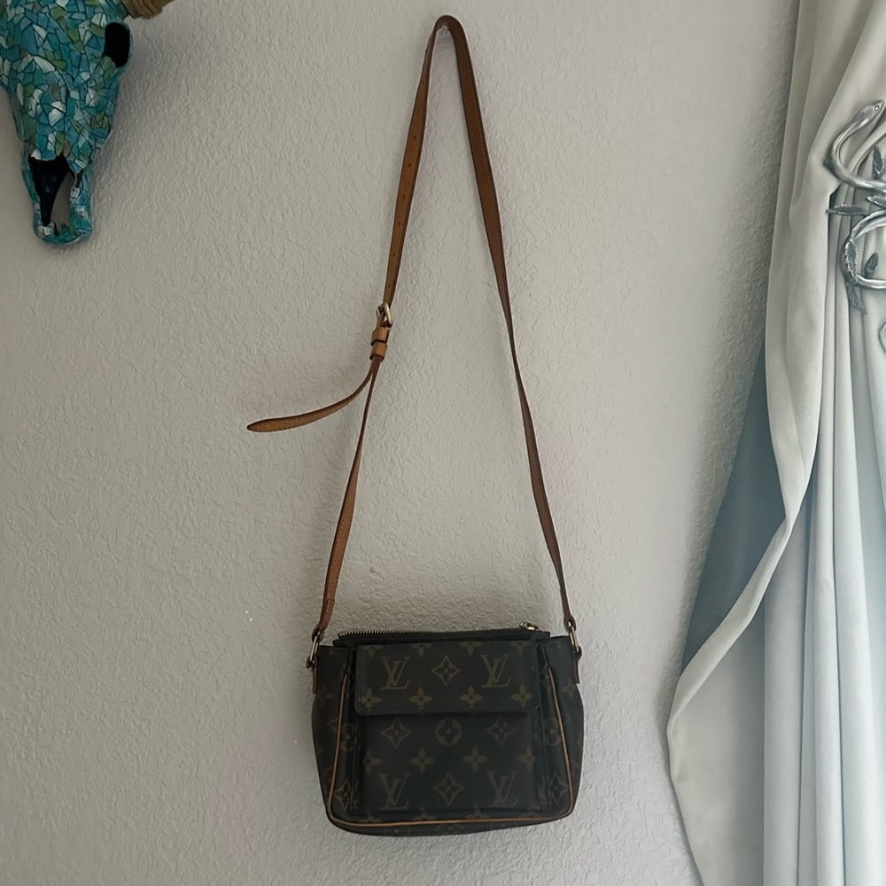 Louis Vuitton Viva Cite PM Bag